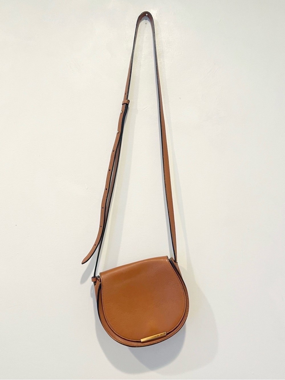 Cuyana mini flap saddle bag leather crossbody shoulder purse caramel tan camel - Picture 10 of 15